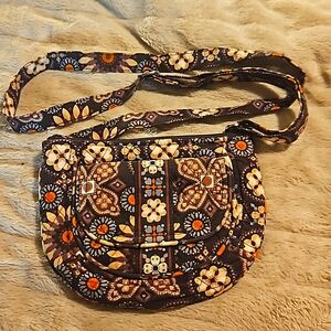 VERA BRADLEY CROSSBODY